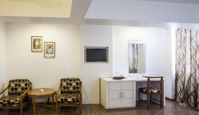 Amer Greens Dip Esterno foto